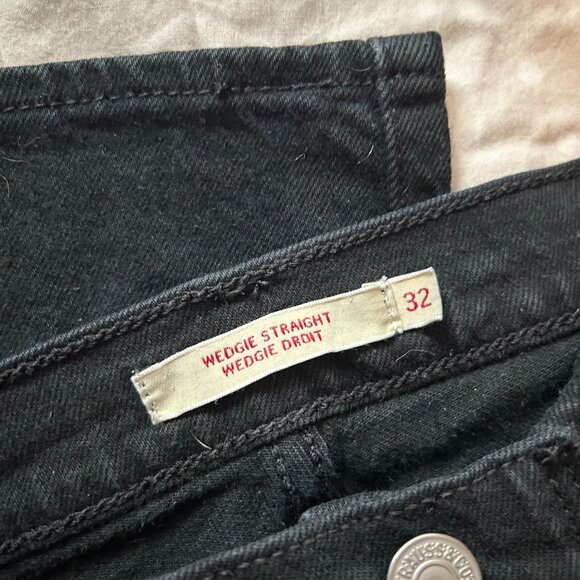 Levis Bundle - Picture 3 of 3